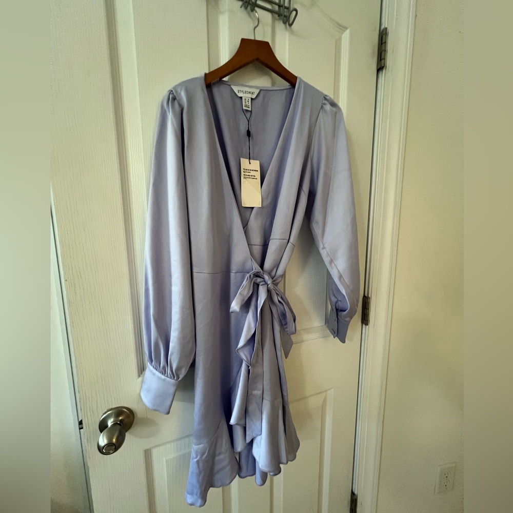 NWT Stylecheat Lavender Wrap Dress US size 4 with button and ruffle details